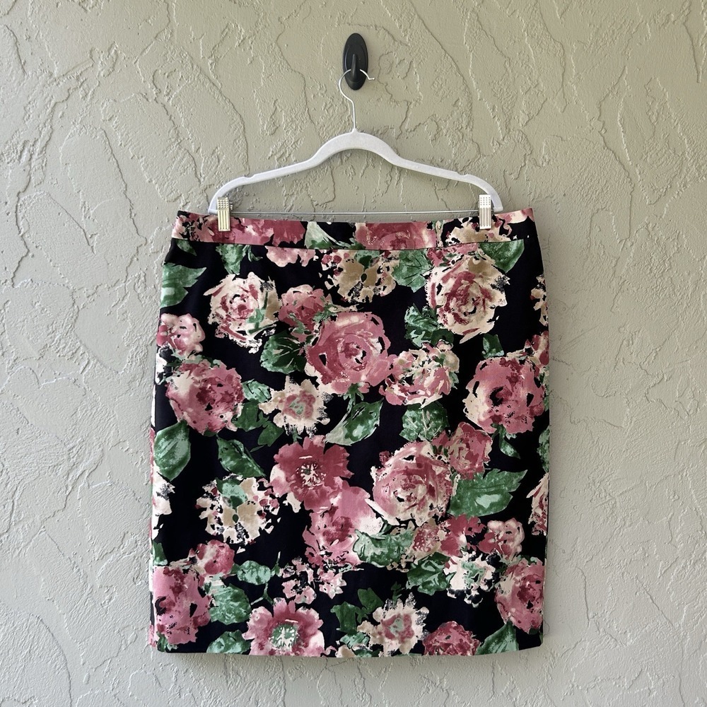 Talbots Women's 20 Black Pink Multicolor Floral Stretch Canvas Pencil Skirt NWOT